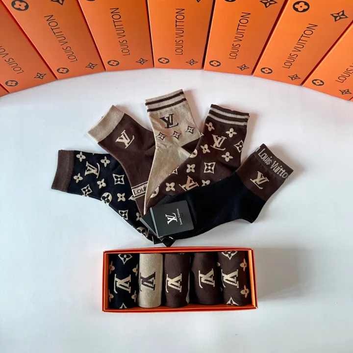 スーパーコピー ルイヴィトン 靴下