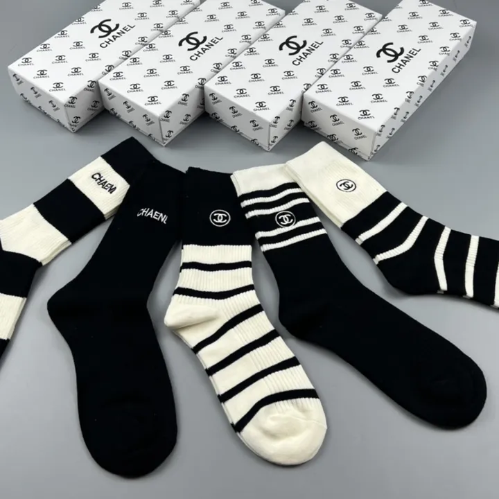 スーパーコピー シャネル 靴下