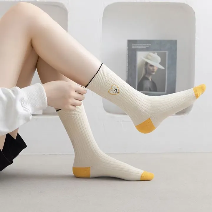 スーパーコピー ヴェルサーチ 靴下