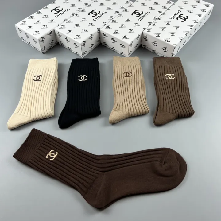 スーパーコピー シャネル 靴下