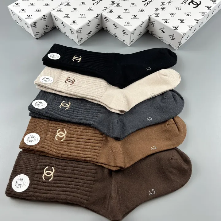 スーパーコピー シャネル 靴下