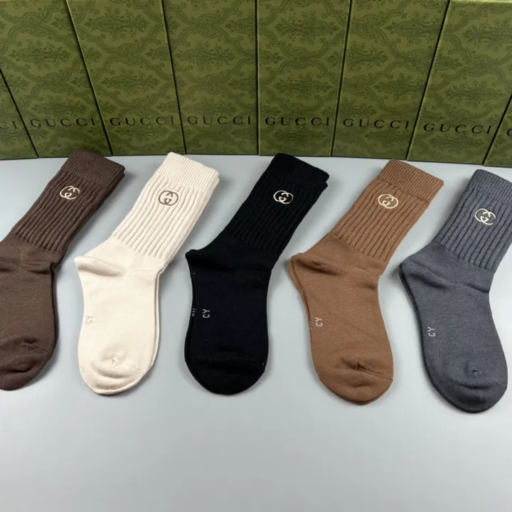 スーパーコピー グッチ 靴下