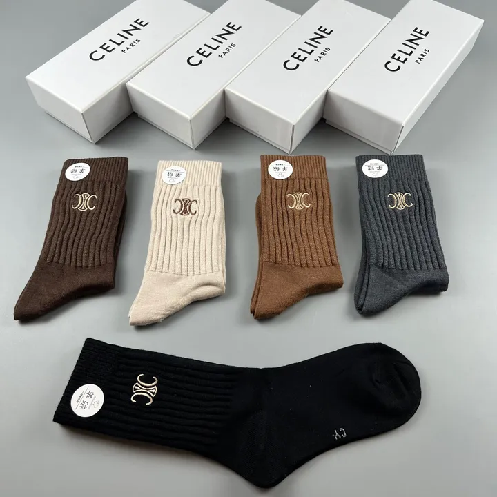 スーパーコピー ディオール 靴下