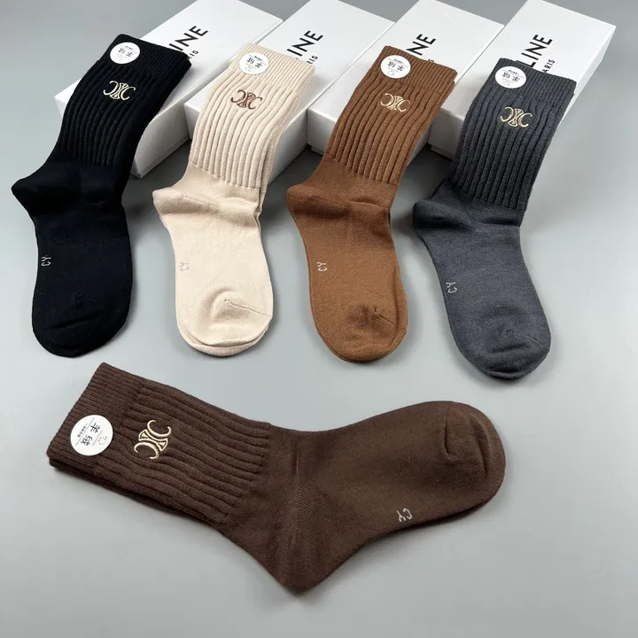 スーパーコピー ディオール 靴下