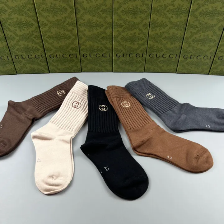 スーパーコピー グッチ 靴下