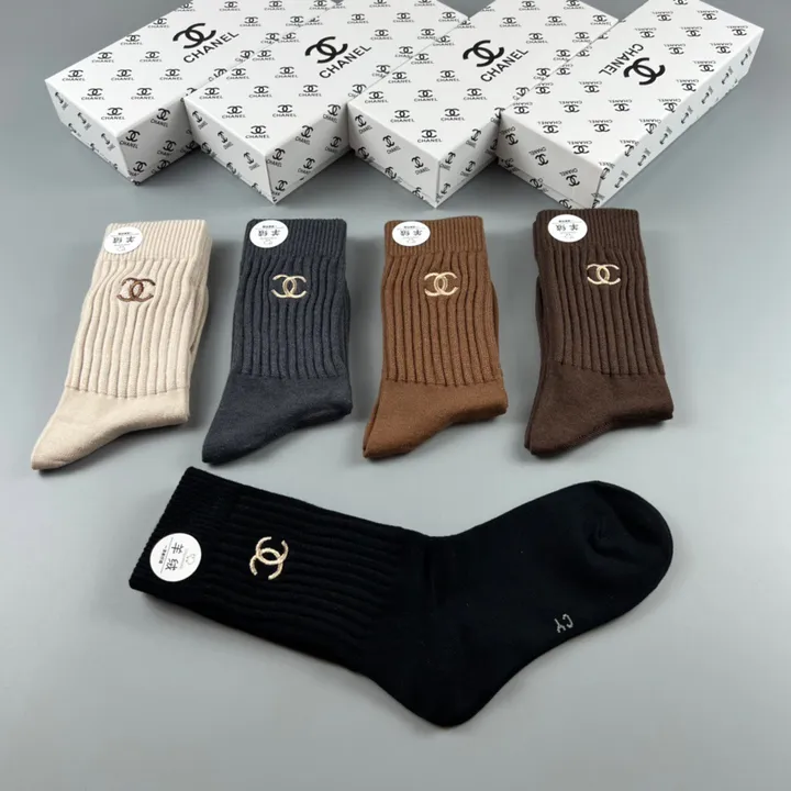 スーパーコピー シャネル 靴下