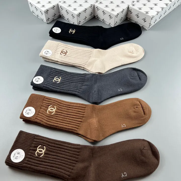 スーパーコピー シャネル 靴下