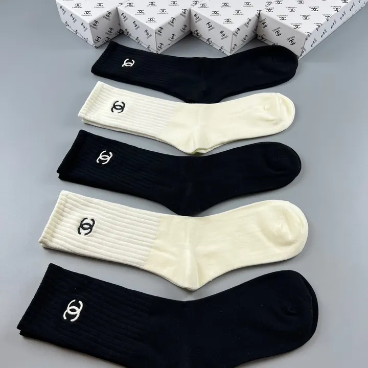 スーパーコピー シャネル 靴下