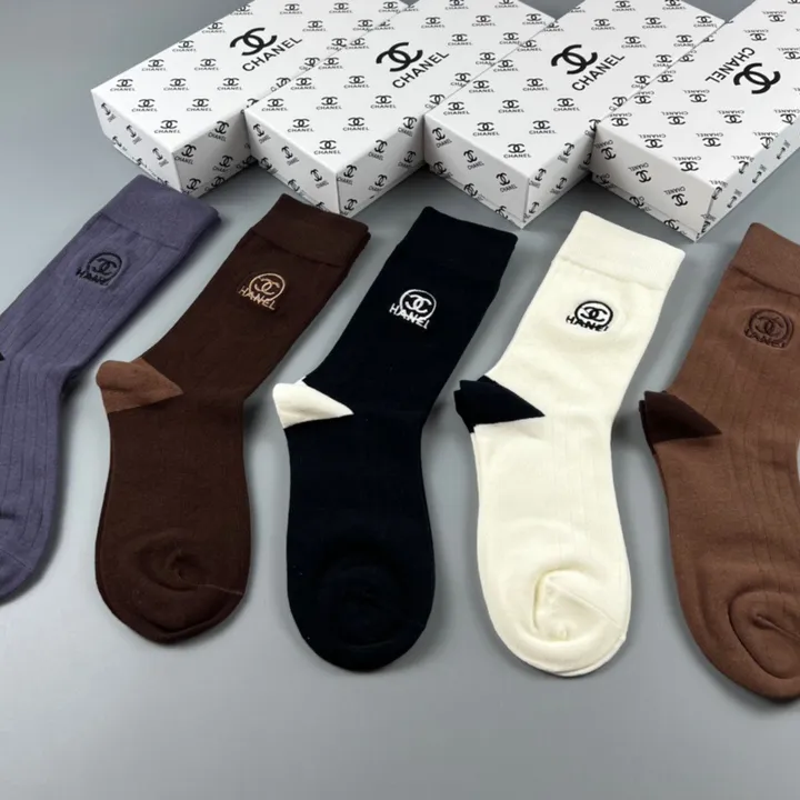 スーパーコピー シャネル 靴下