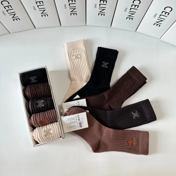 スーパーコピー セリーヌ 靴下