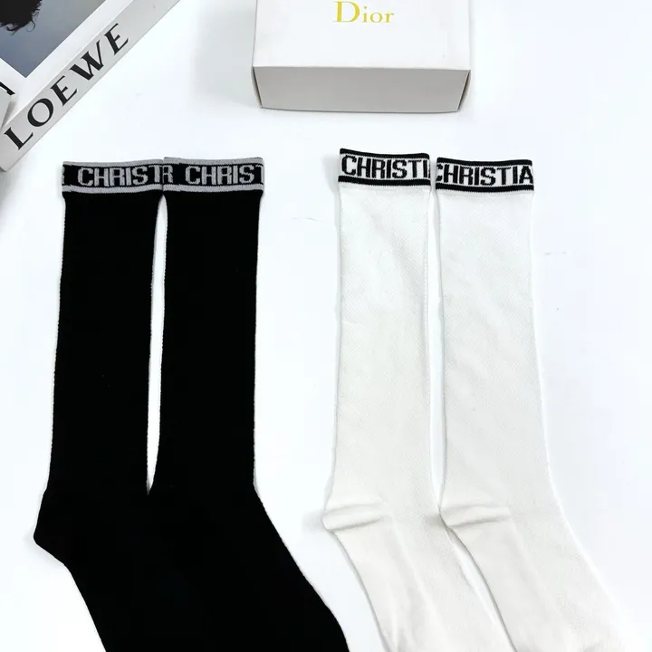 スーパーコピー ディオール 靴下