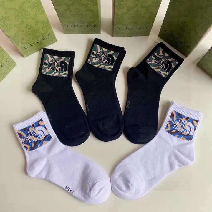 スーパーコピー ノースフェイス 靴下