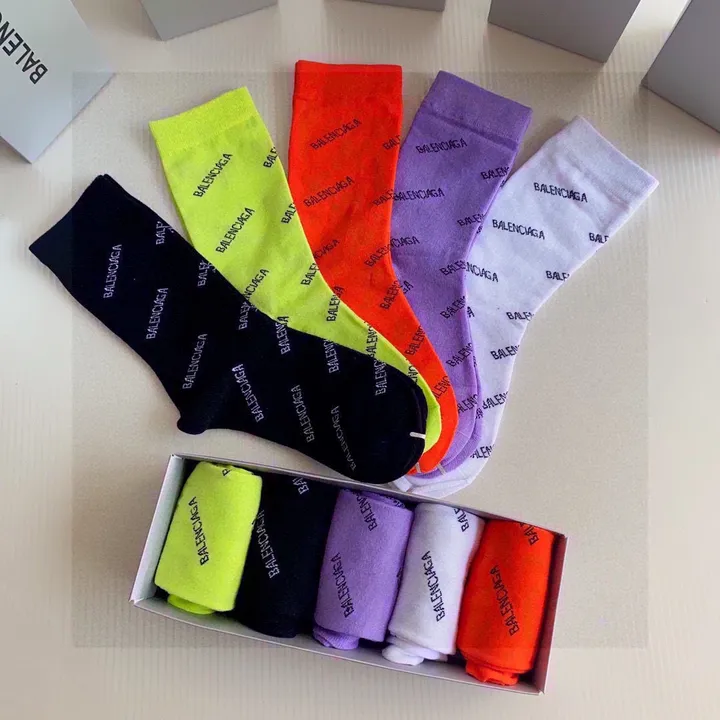 スーパーコピー バレンシアガ 靴下