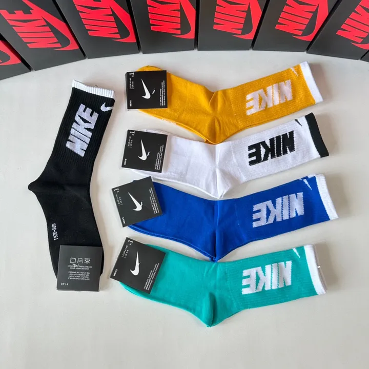 スーパーコピー ナイキ 靴下