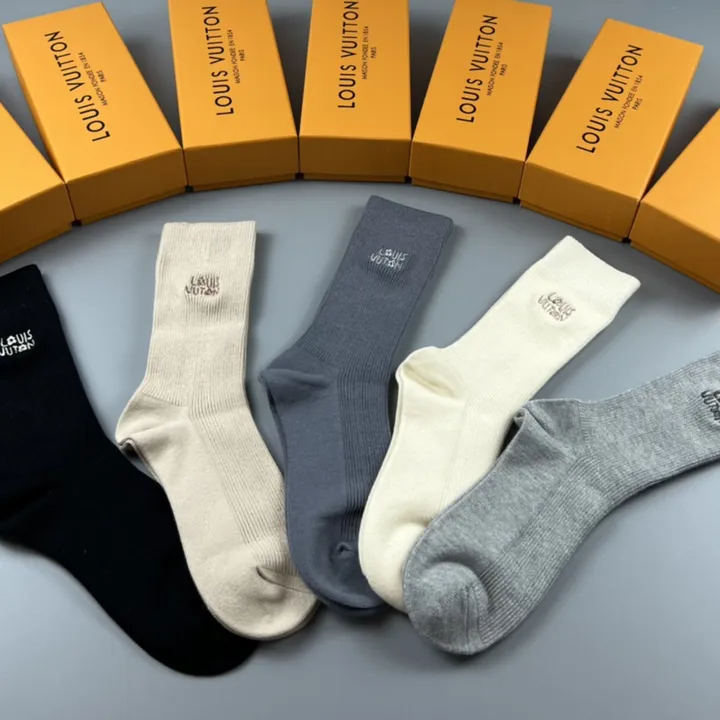 スーパーコピー ルイヴィトン 靴下