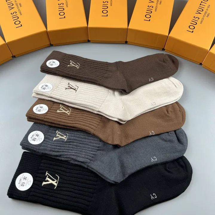 スーパーコピー ルイヴィトン 靴下