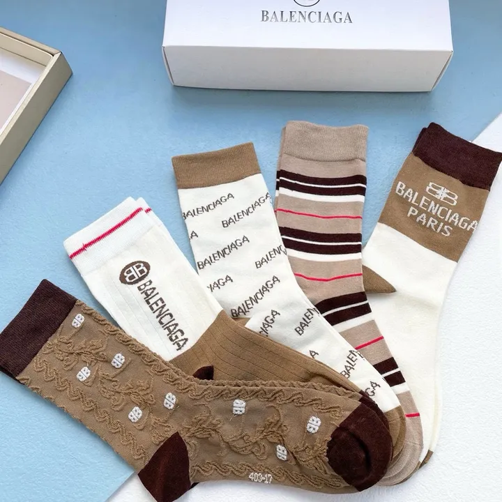 スーパーコピー バレンシアガ 靴下