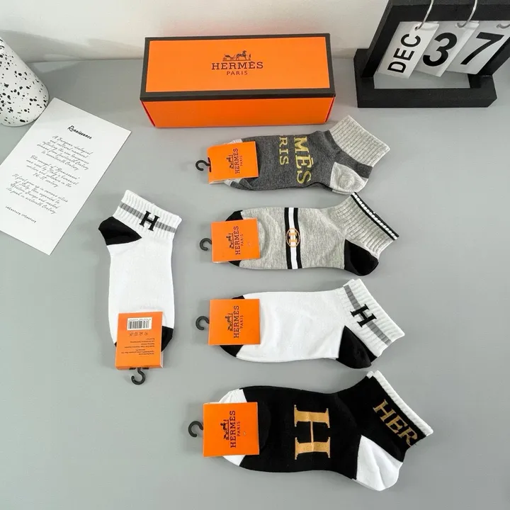 スーパーコピー シャネル 靴下