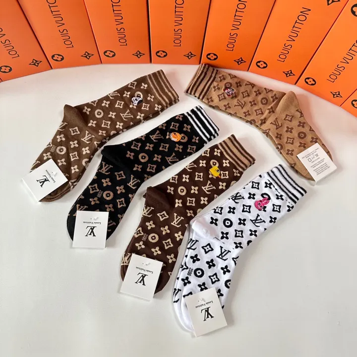 スーパーコピー ルイヴィトン 靴下