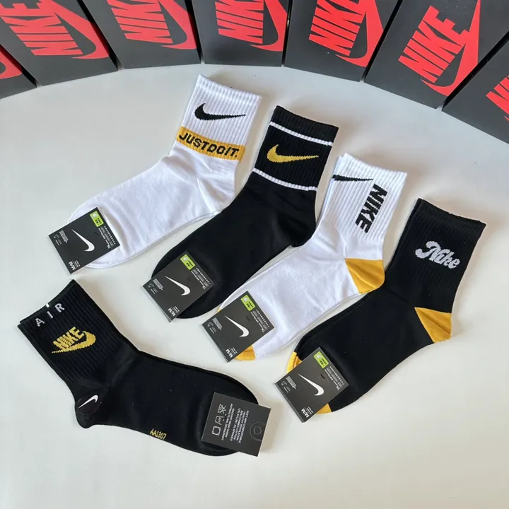 スーパーコピー ナイキ 靴下