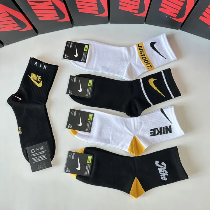 スーパーコピー ナイキ 靴下