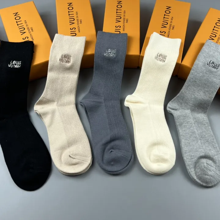 スーパーコピー ルイヴィトン 靴下