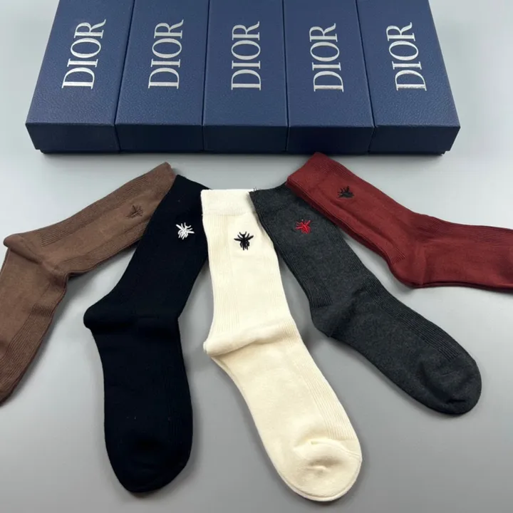 スーパーコピー ディオール 靴下