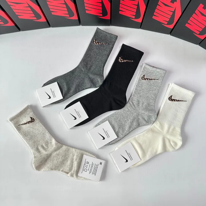 スーパーコピー ナイキ 靴下