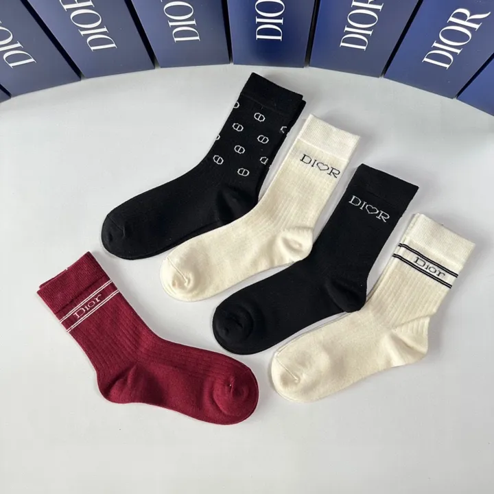スーパーコピー ディオール 靴下