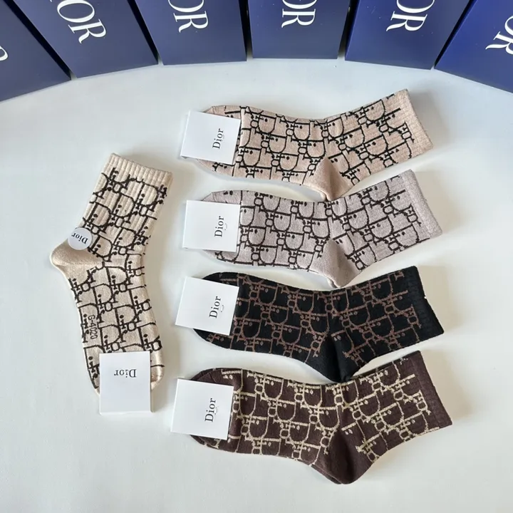 スーパーコピー ディオール 靴下