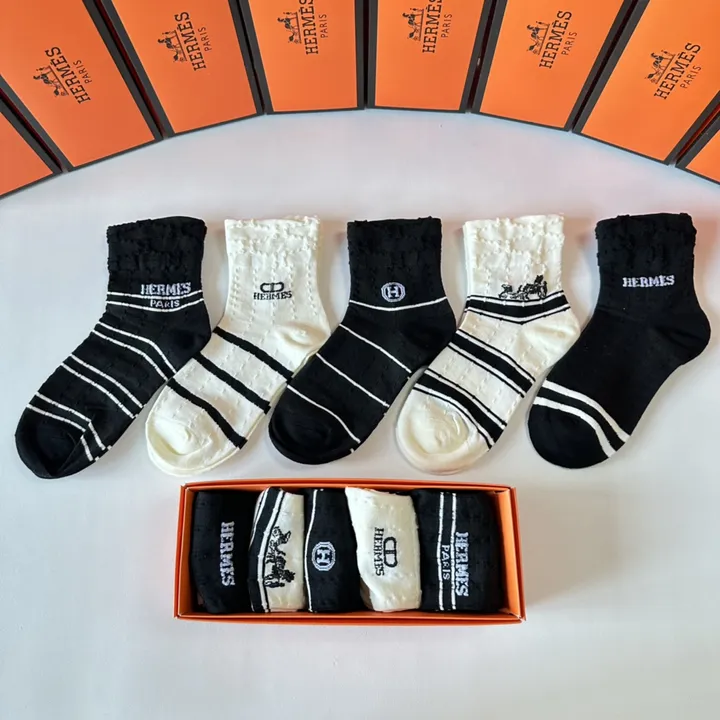 スーパーコピー シャネル 靴下