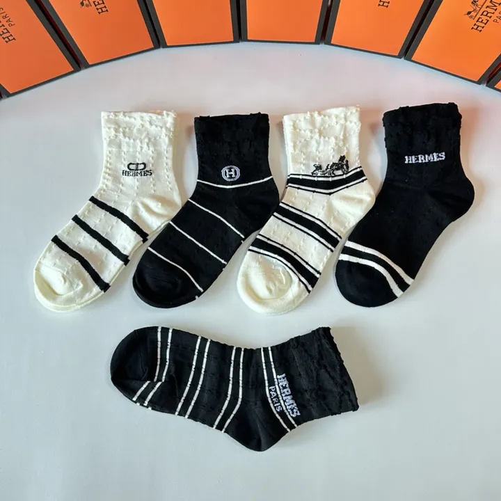 スーパーコピー シャネル 靴下