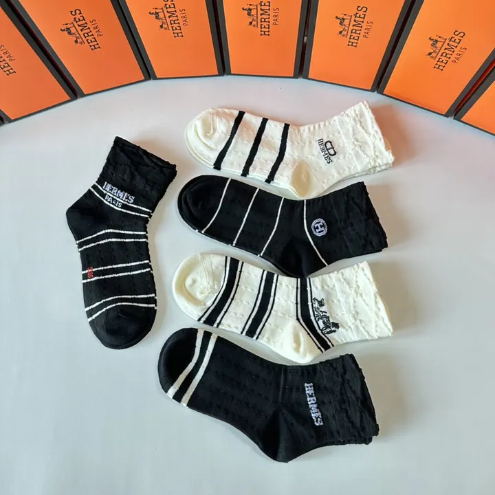 スーパーコピー シャネル 靴下