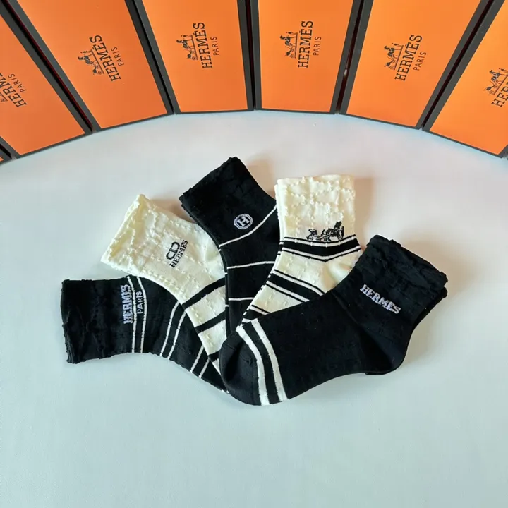 スーパーコピー シャネル 靴下