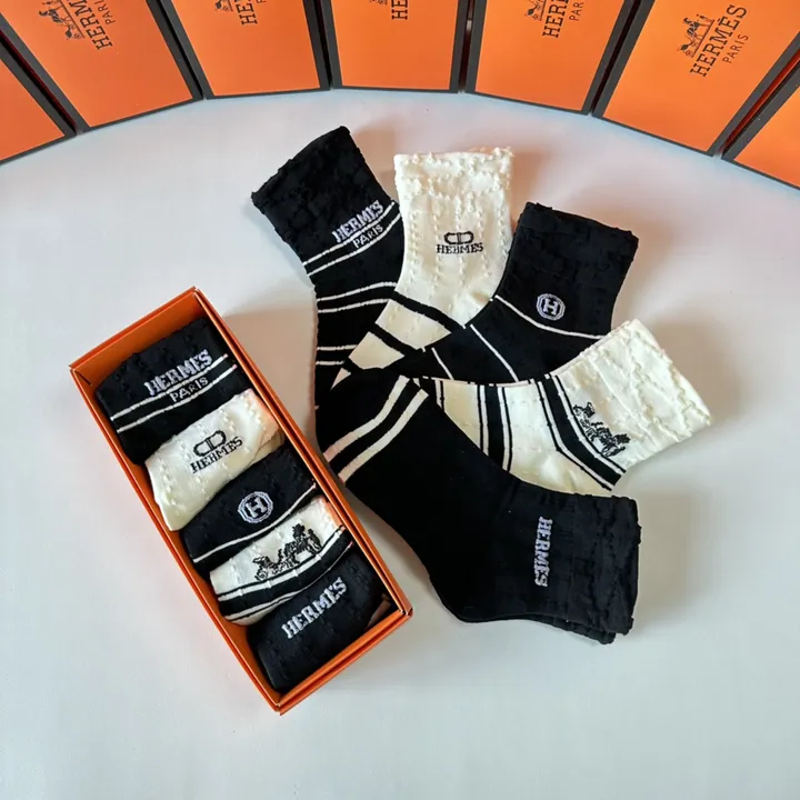 スーパーコピー シャネル 靴下