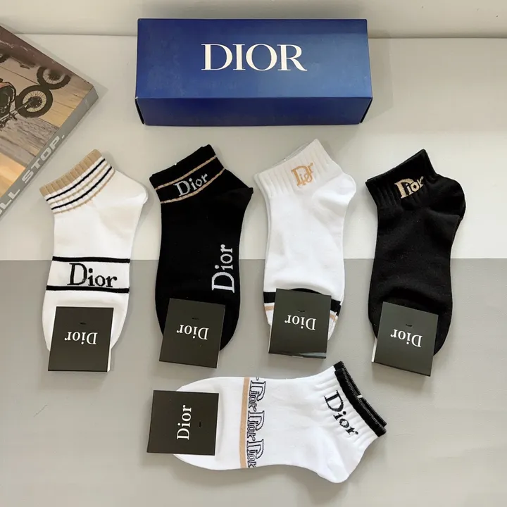 スーパーコピー ディオール 靴下