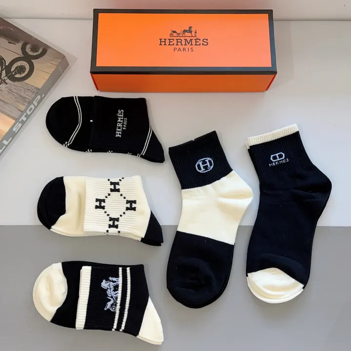 スーパーコピー シャネル 靴下