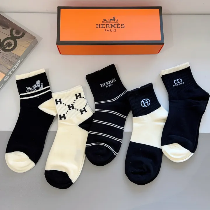 スーパーコピー シャネル 靴下