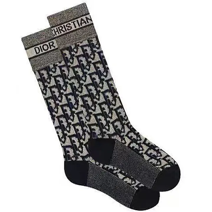 スーパーコピー ディオール 靴下