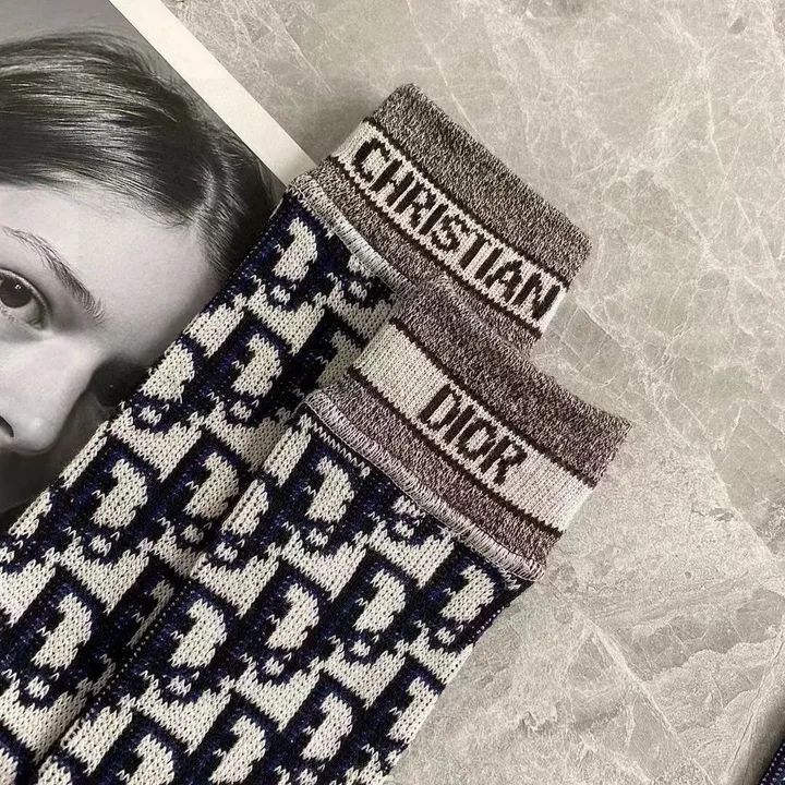 スーパーコピー ディオール 靴下