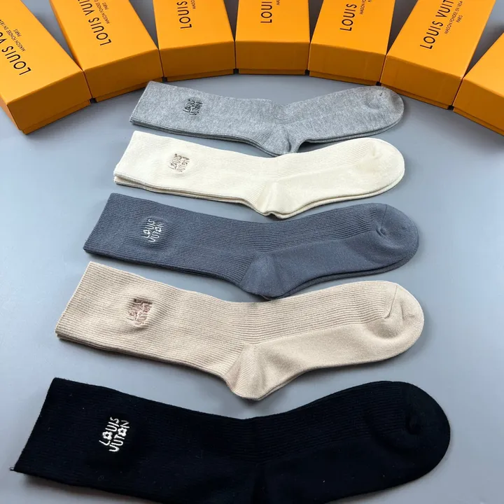 スーパーコピー ルイヴィトン 靴下