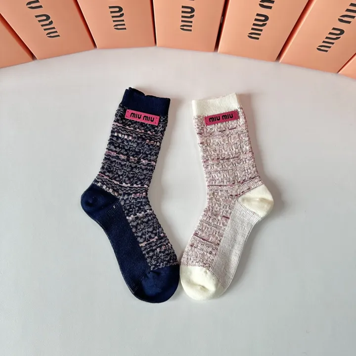 スーパーコピー ミュウミュウ 靴下