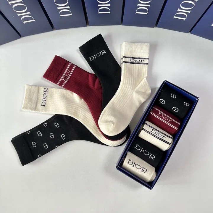 スーパーコピー ディオール 靴下