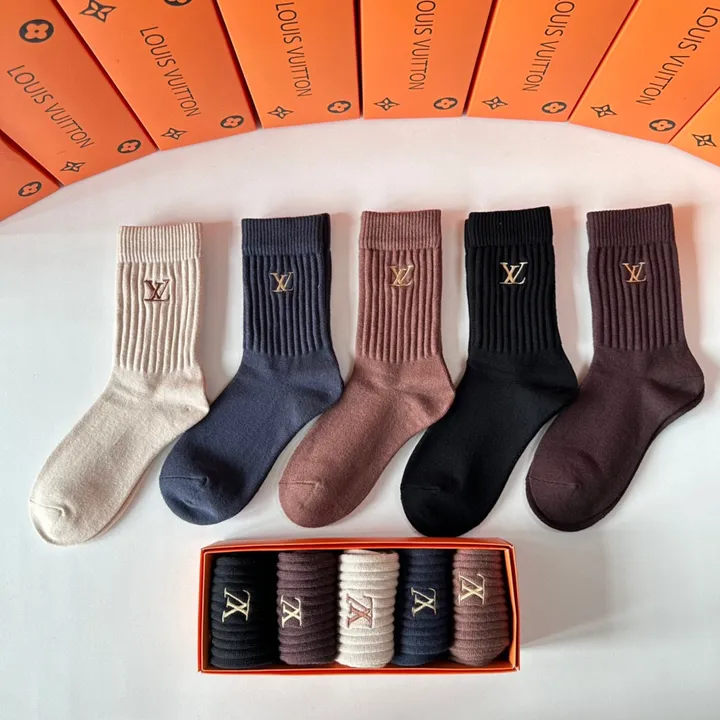 スーパーコピー ルイヴィトン 靴下