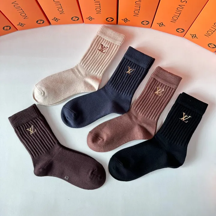 スーパーコピー ルイヴィトン 靴下