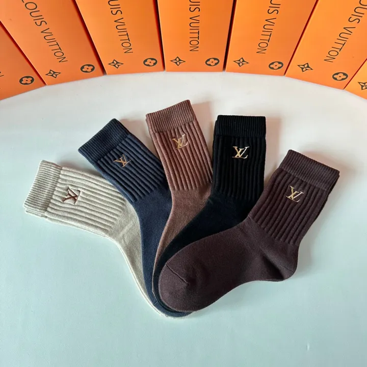 スーパーコピー ルイヴィトン 靴下