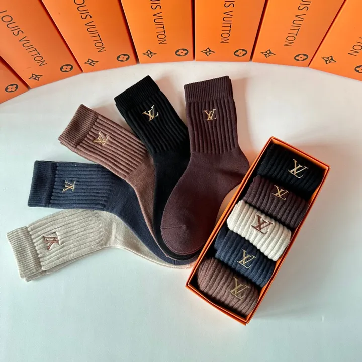 スーパーコピー ルイヴィトン 靴下