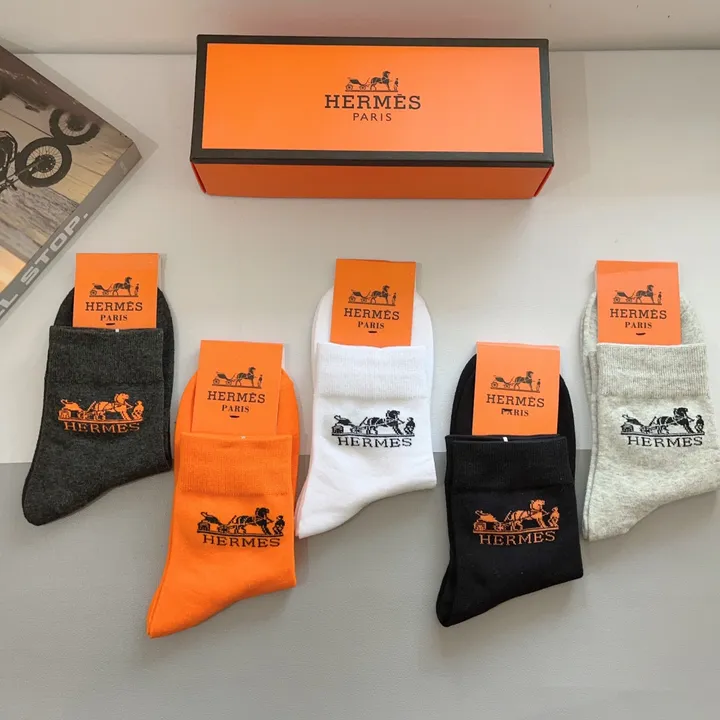 スーパーコピー シャネル 靴下