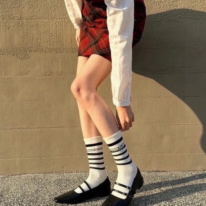 スーパーコピー ディオール 靴下