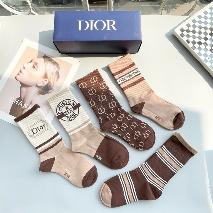 スーパーコピー ディオール 靴下